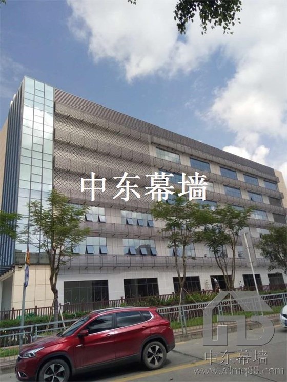 專(zhuān)業(yè)做玻璃幕墻公司