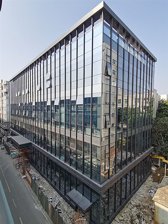 深圳市中東鋁質工程有限公司