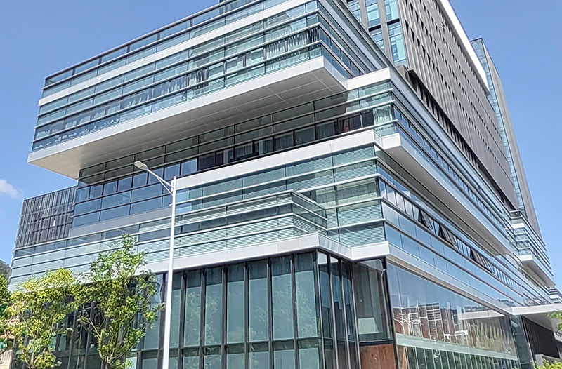 東莞產(chǎn)業(yè)園玻璃幕墻找誰做靠譜